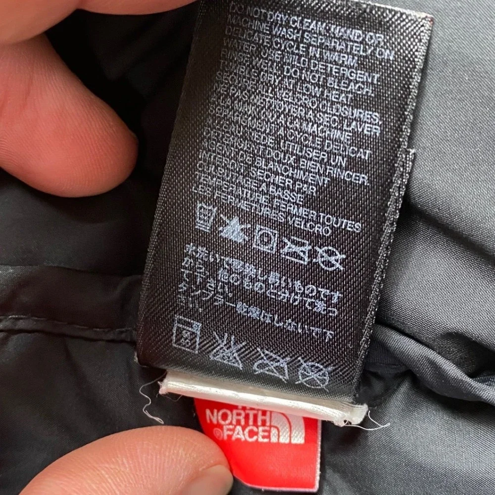 The North Face Nuptse 600 Down Puffer Jacket Boys XL Grey Black Coat